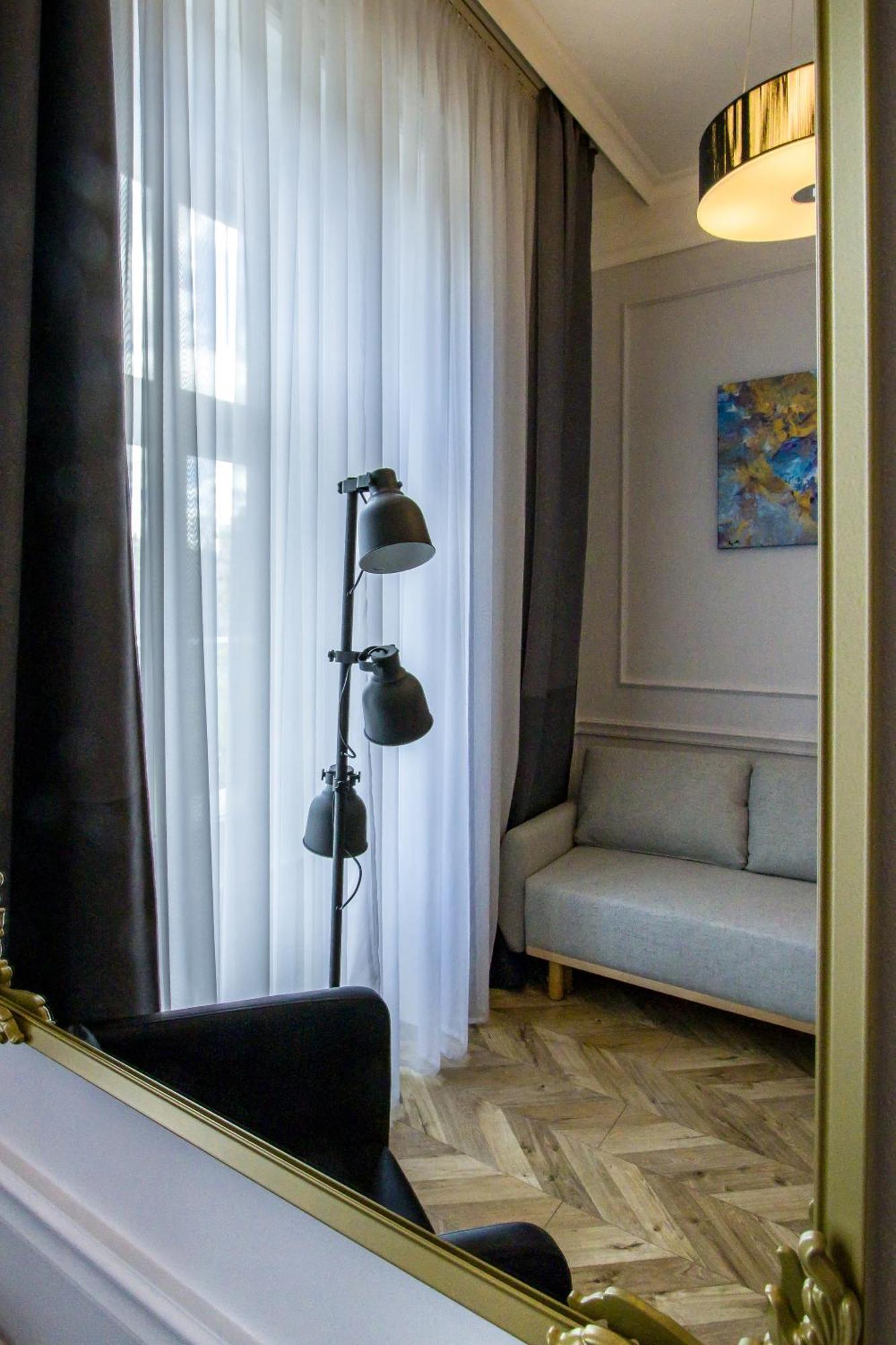 Wilson'S Oktogon Square Suite Apartment Будапешт Екстер'єр фото